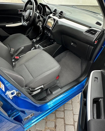 Suzuki Swift cena 49900 przebieg: 54200, rok produkcji 2020 z Bisztynek małe 704